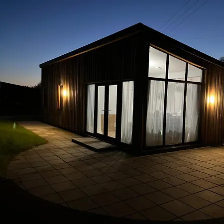 Killyfole Lakeside Lodges Corranny Exterior photo